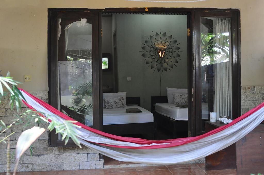 Three Little Birds Homestay Gili Trawangan Zewnętrze zdjęcie